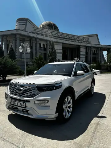 2020 FORD Explorer