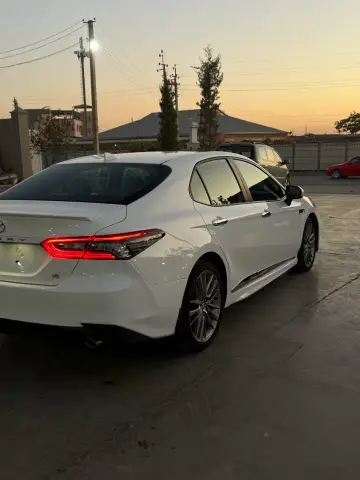 2021 TOYOTA Camry