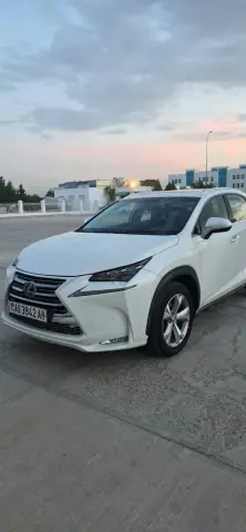 2016 LEXUS NX 200t