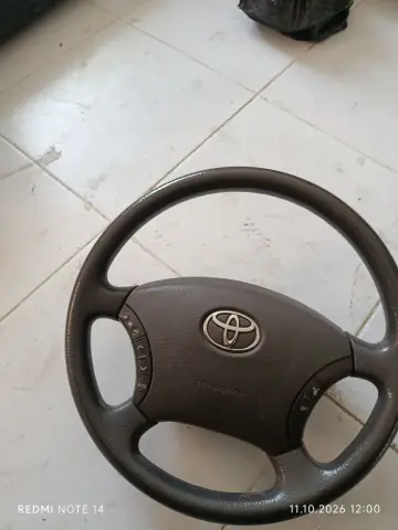 Toyota Camry-Prado