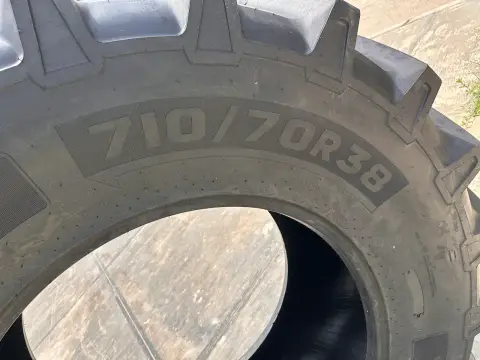 710/70-R38 Jonh Deer