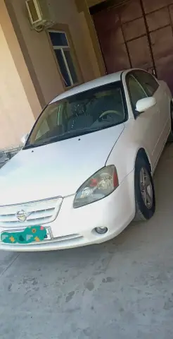 2005 NISSAN Altima