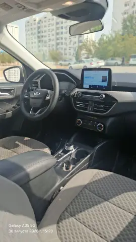 2021 Ford Escape Se
