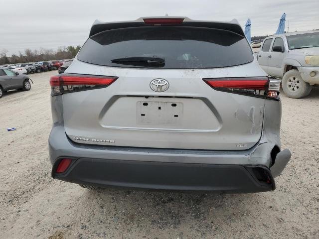 2020 Toyota Highlander Xle 14