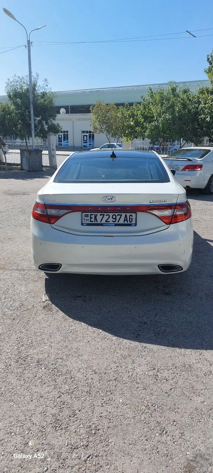 2012 HYUNDAI Azera 3