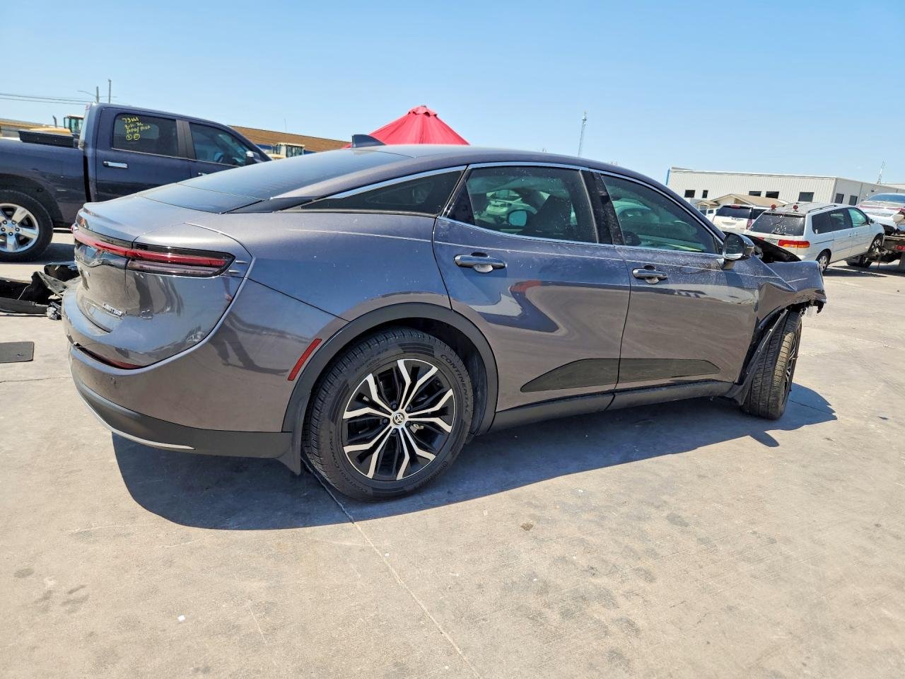 2023 Toyota Crown Limited 10