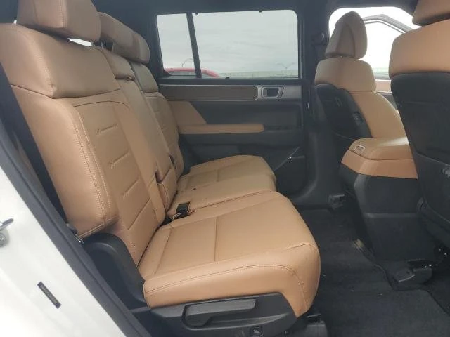 2024 Hyundai Santa Fe Limited 19