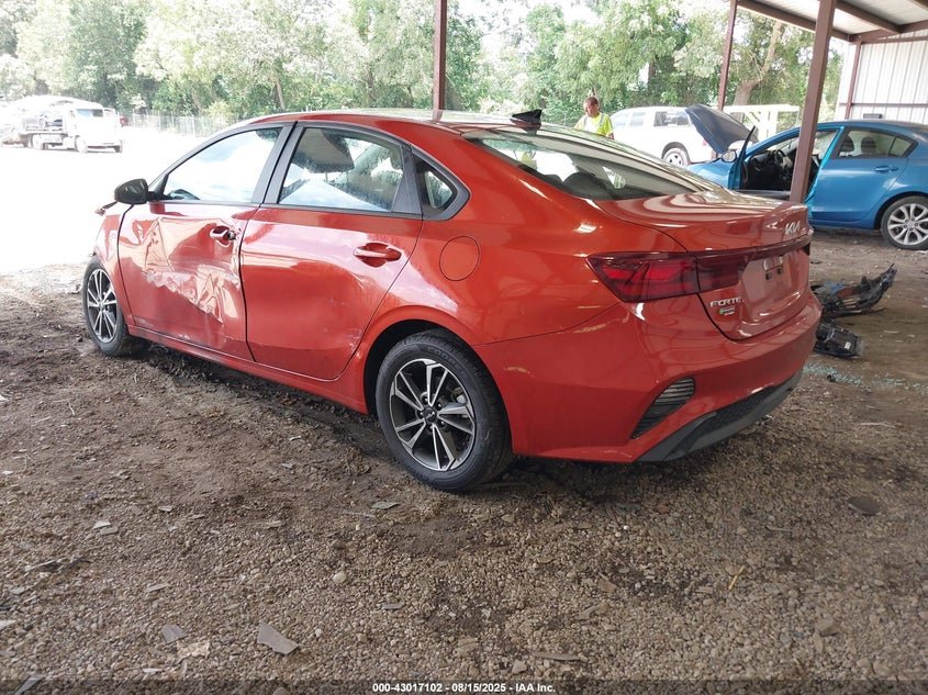 2023 Kia Forte Lxs 7