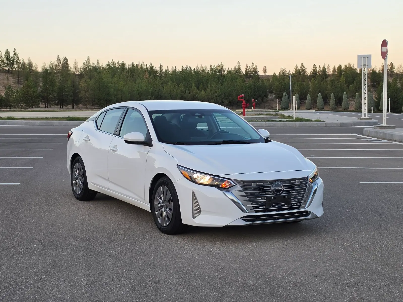 2024 Nissan Sentra S 2