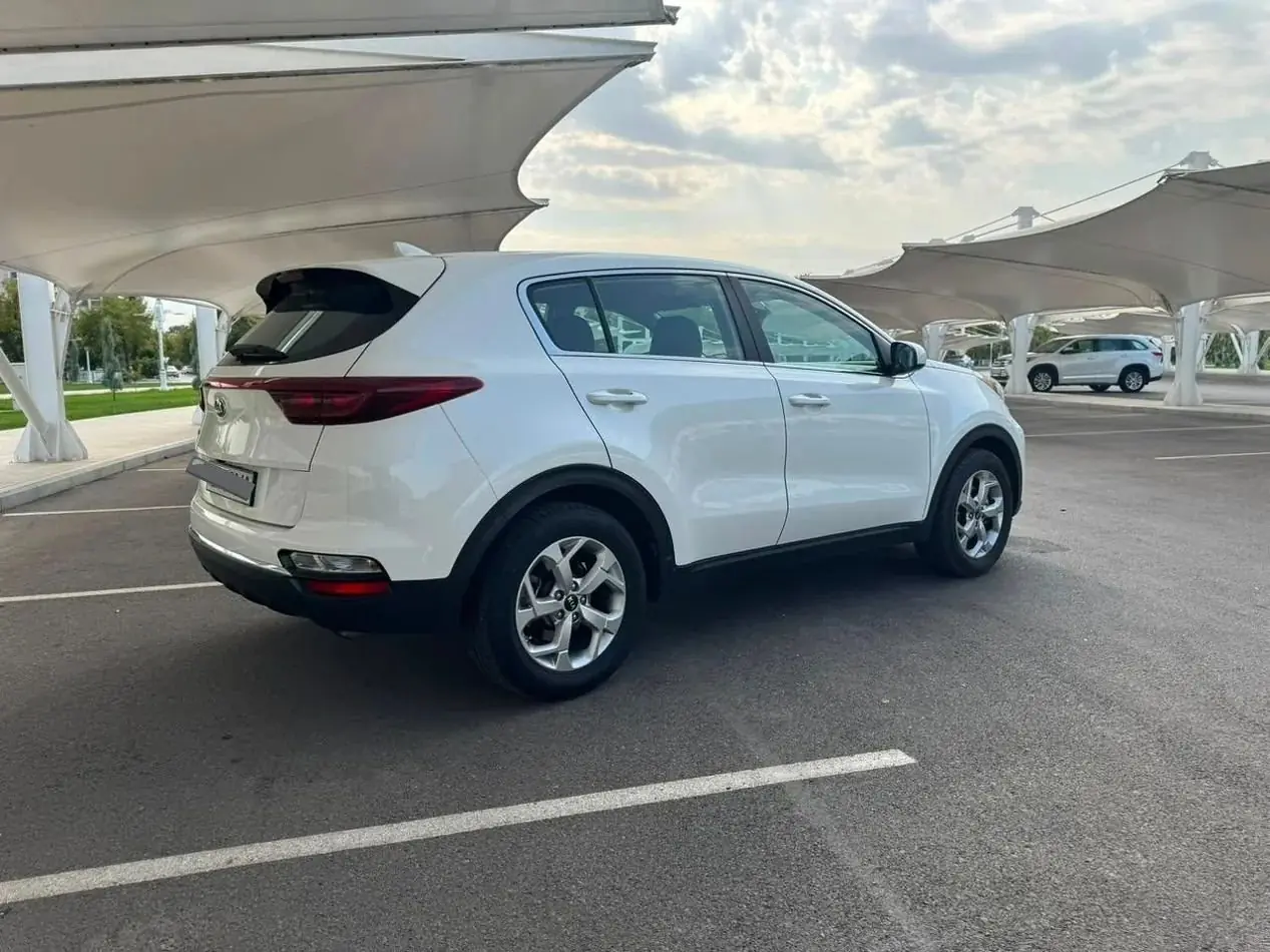 2021 Kia Sportage Lx 4