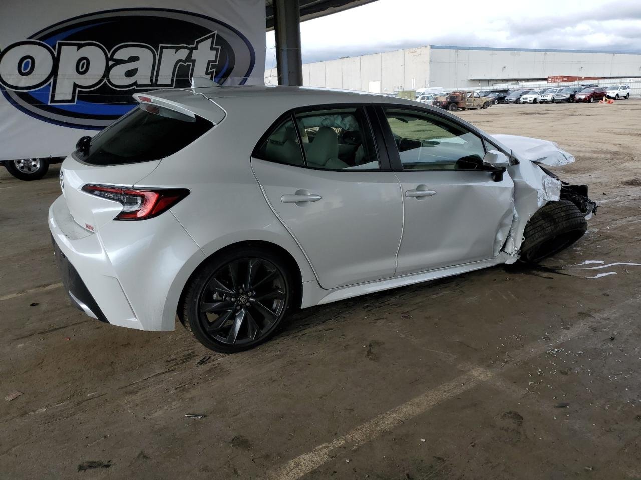 2025 Toyota Corolla Xse 10