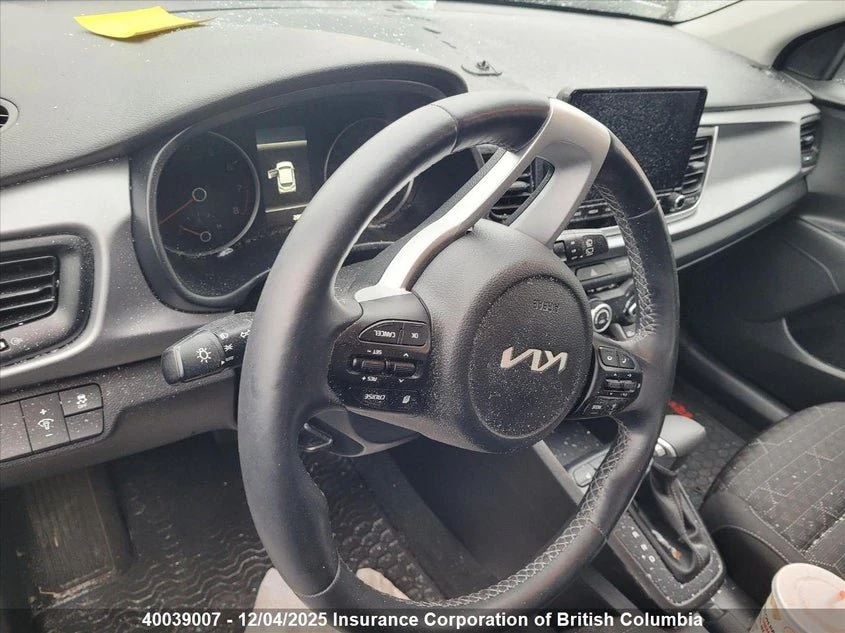 2023 Kia Rio 16