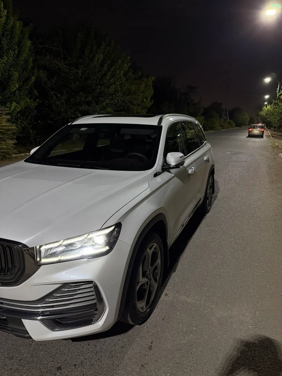 2021 Geely Monjaro 4