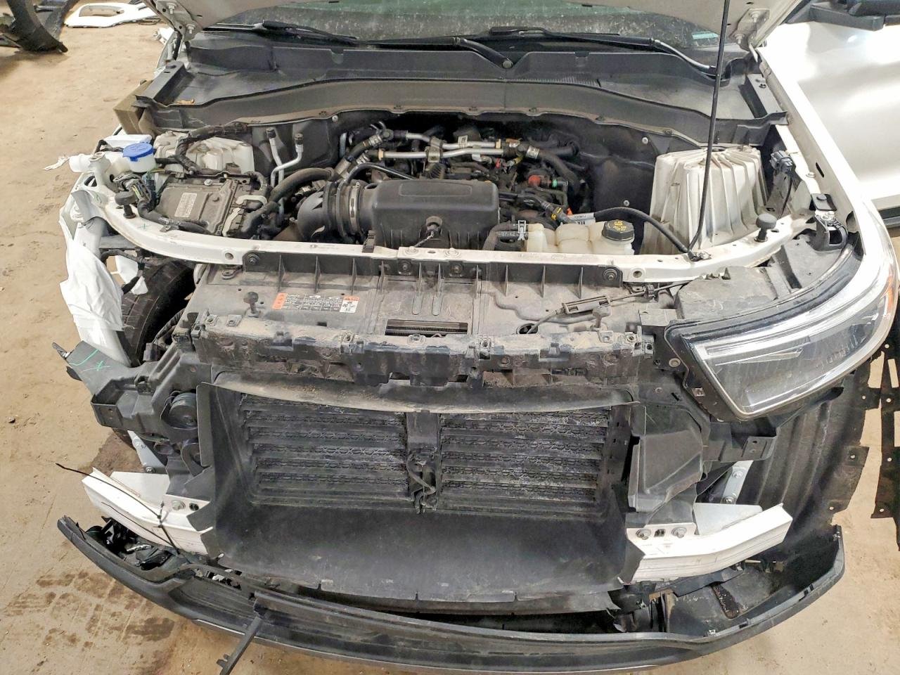 2022 Ford Explorer Xlt 16