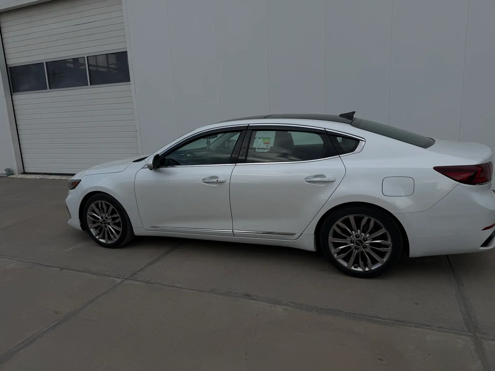 2020 Kia Cadenza Technology 4