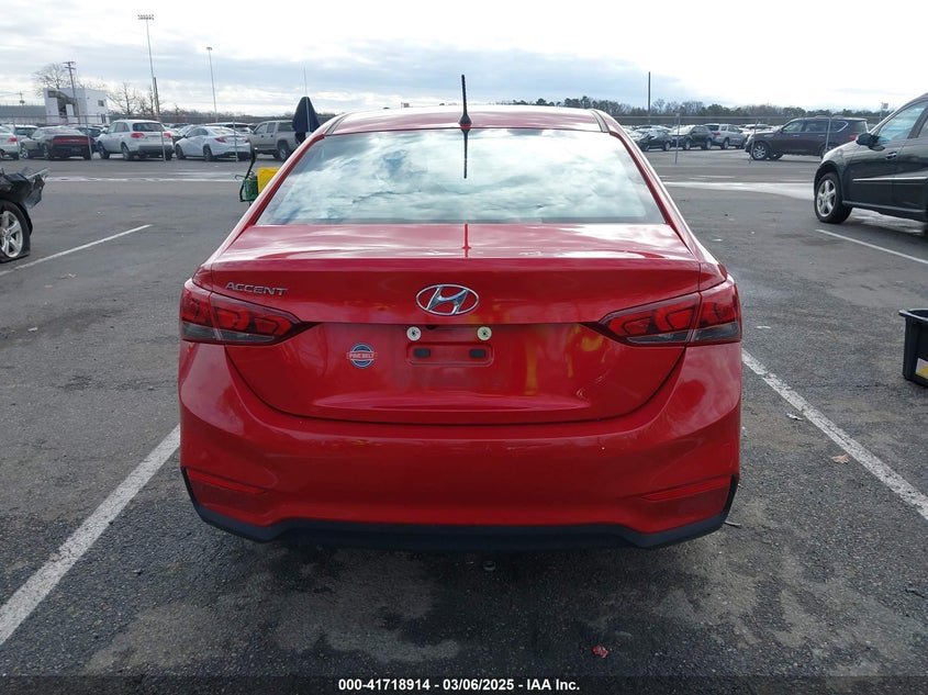 2022 Hyundai Accent Se 24