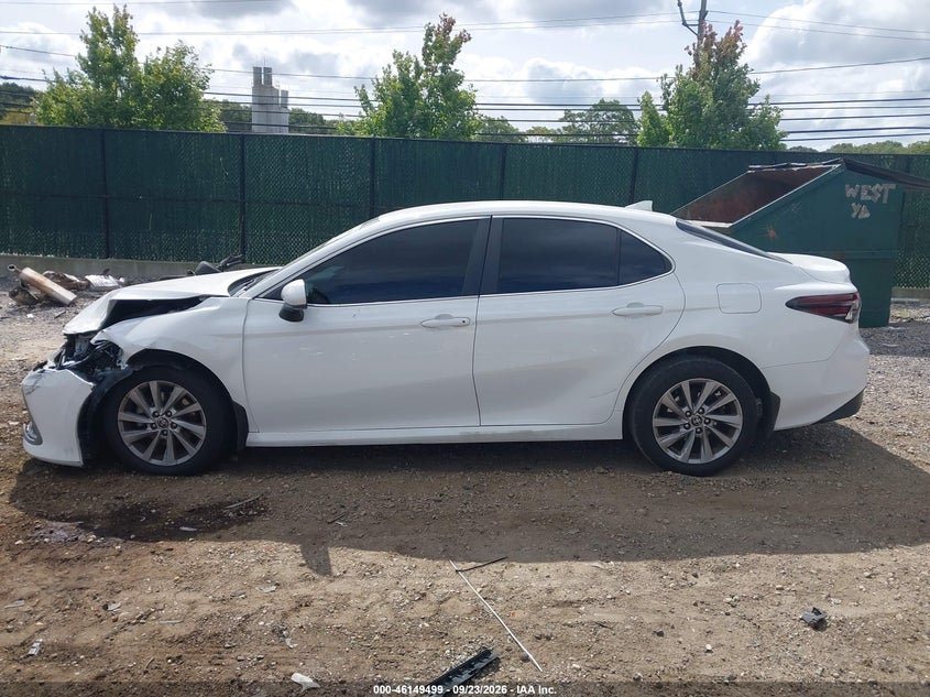 2023 Toyota Camry Le 22