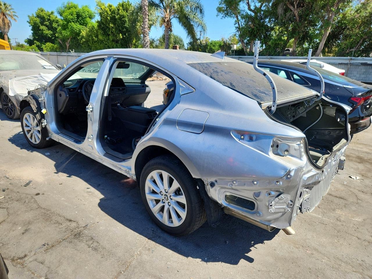 2024 Lexus Es 300H Base 2