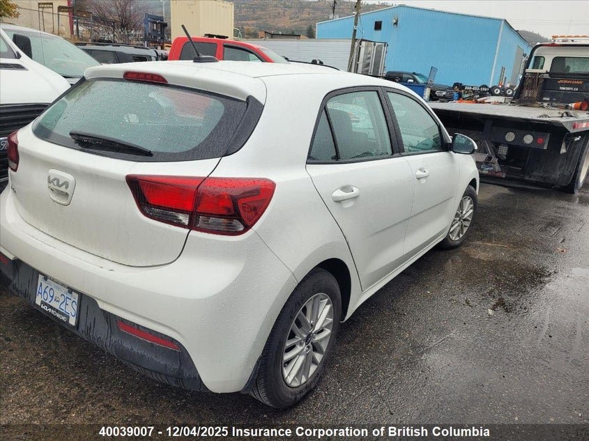 2023 Kia Rio 4