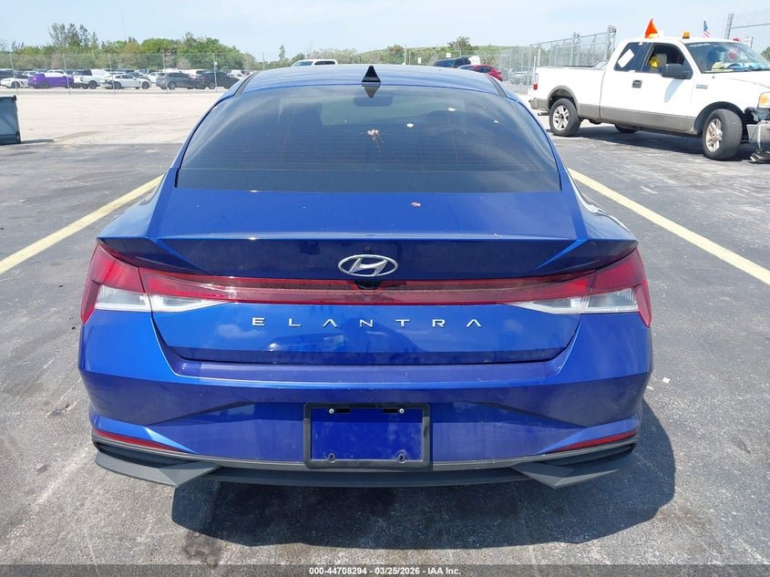 2022 Hyundai Elantra Sel 16
