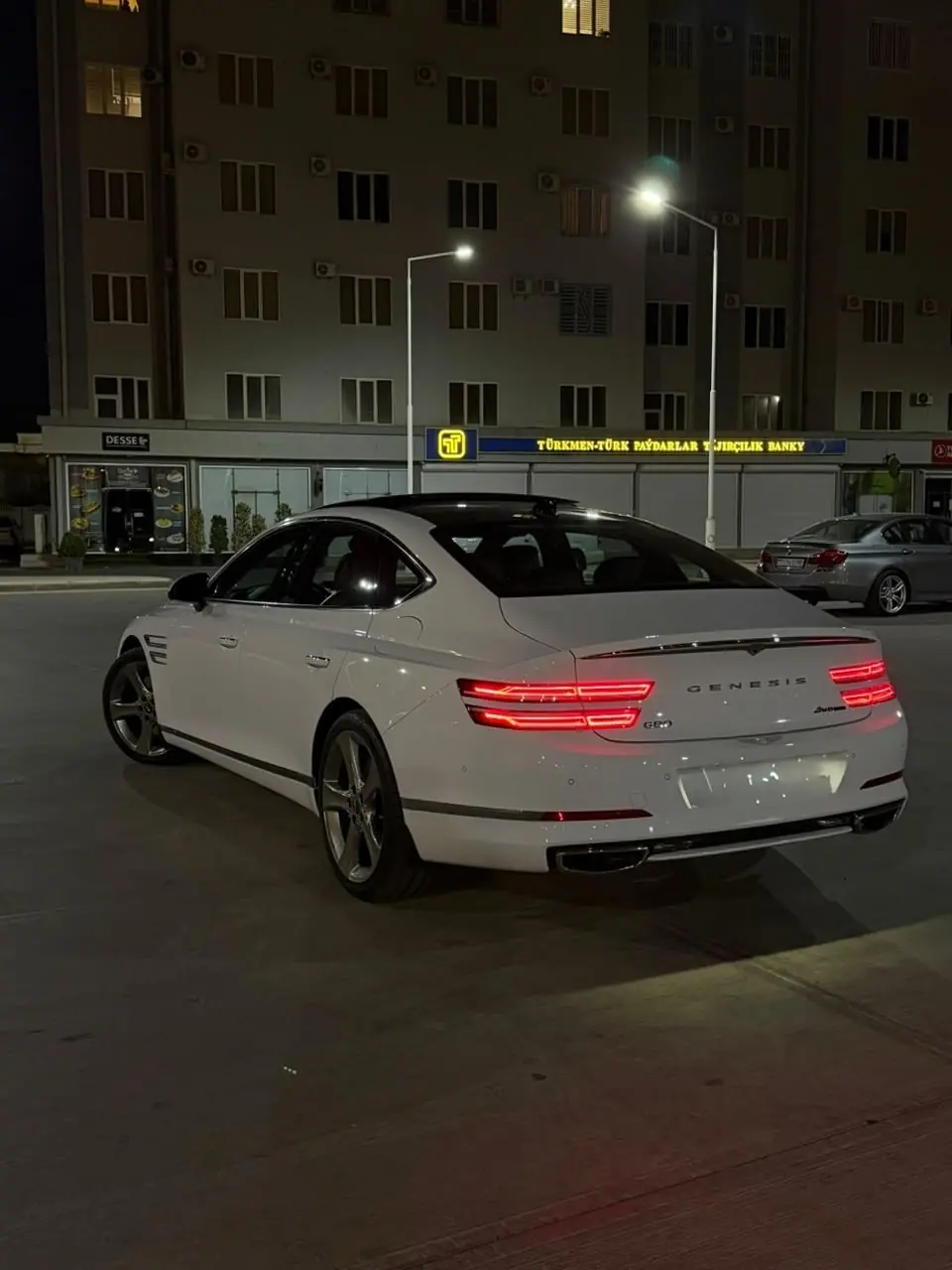 2021 GENESIS G80 3