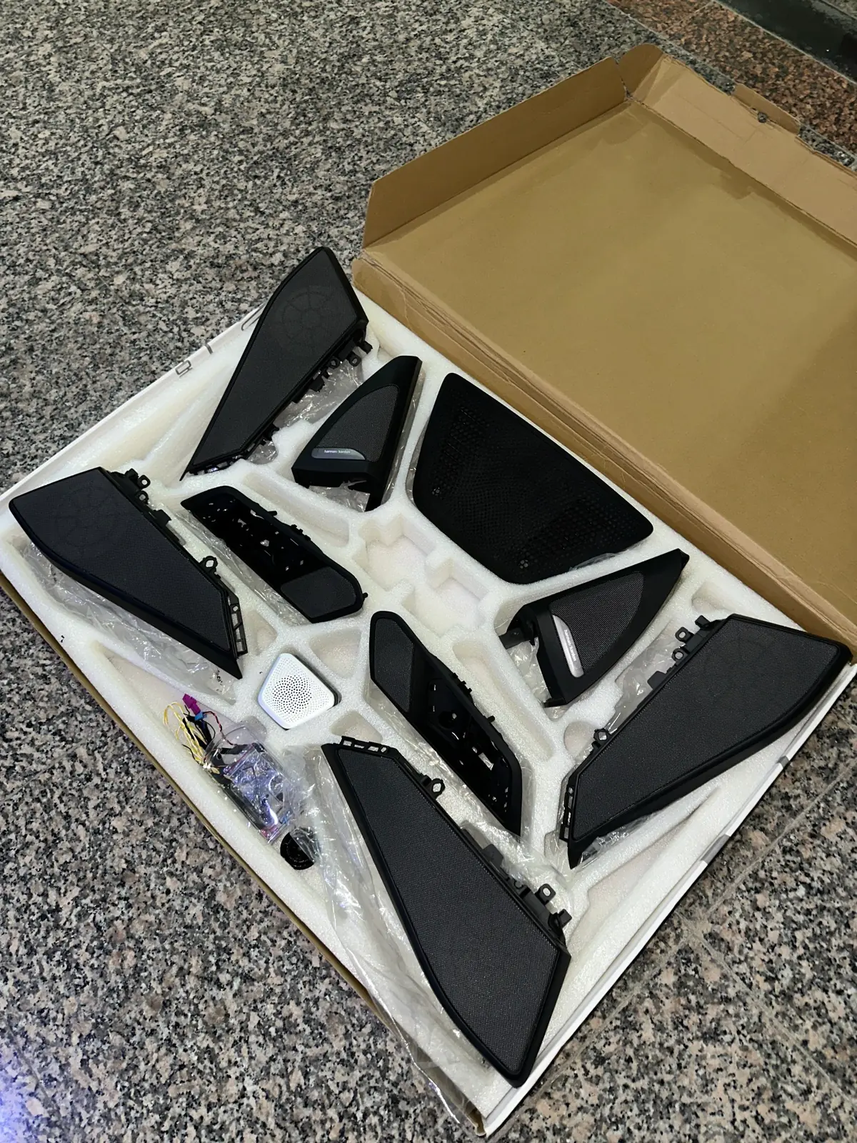 BMW X5M G05 HARMAN KARDON 5