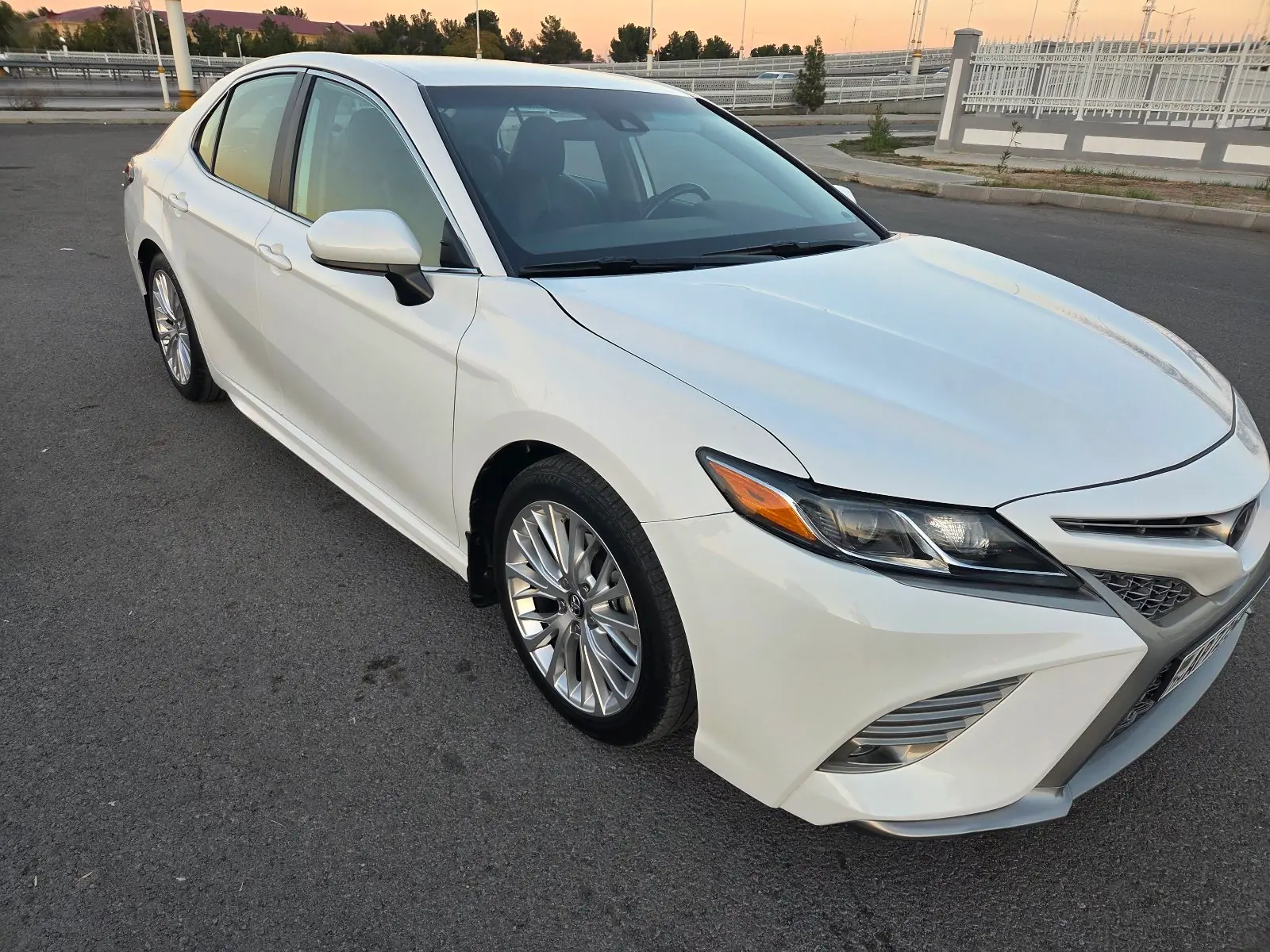 2019 Toyota Camry L 2