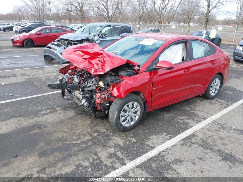 2022 Hyundai Accent Se 10