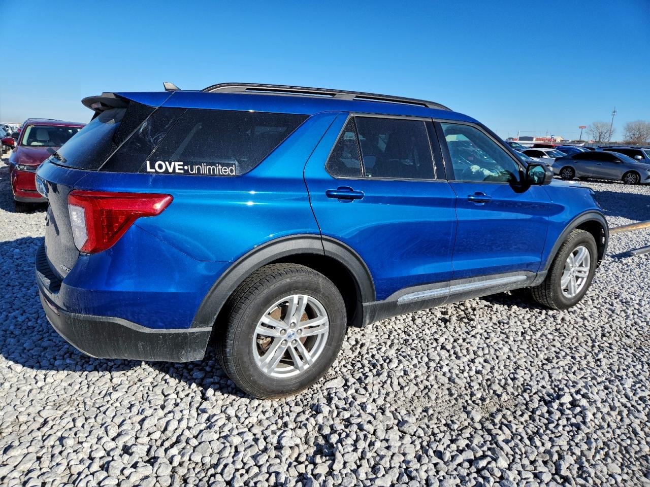 2023 Ford Explorer Xlt 3