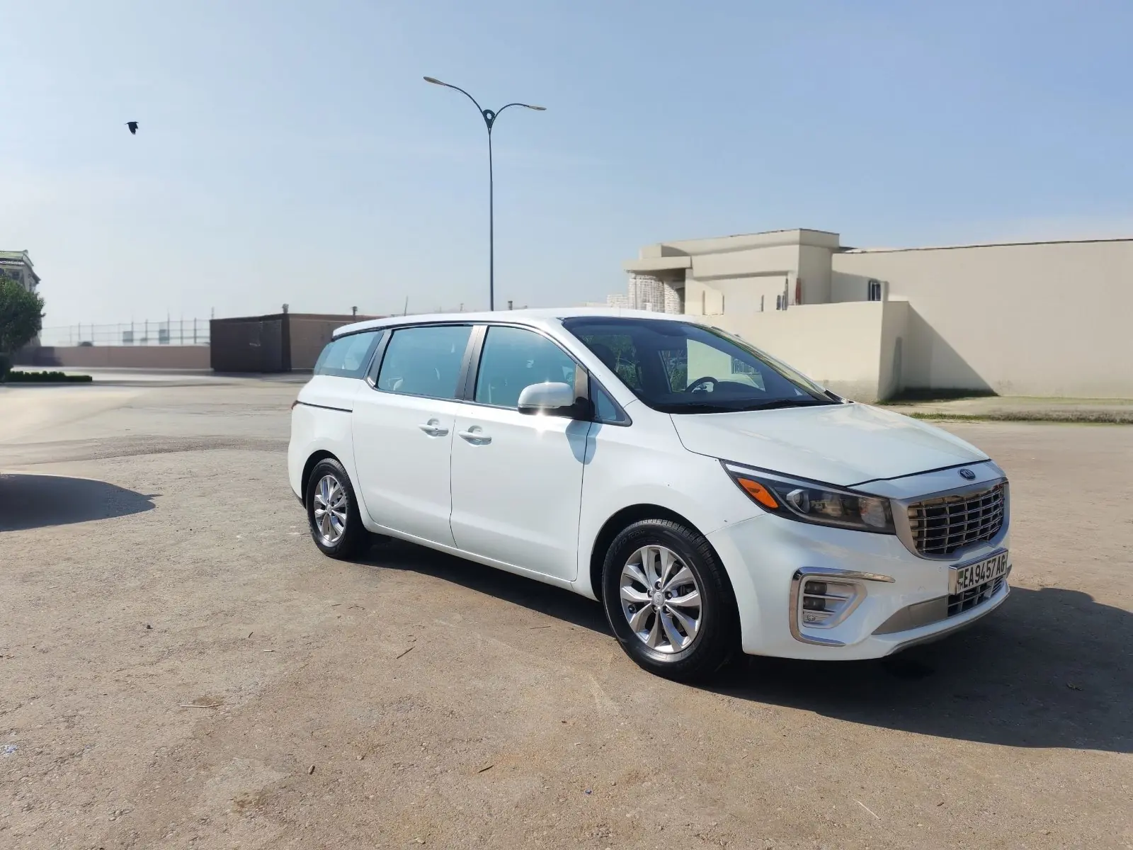 2019 KIA Sedona 1
