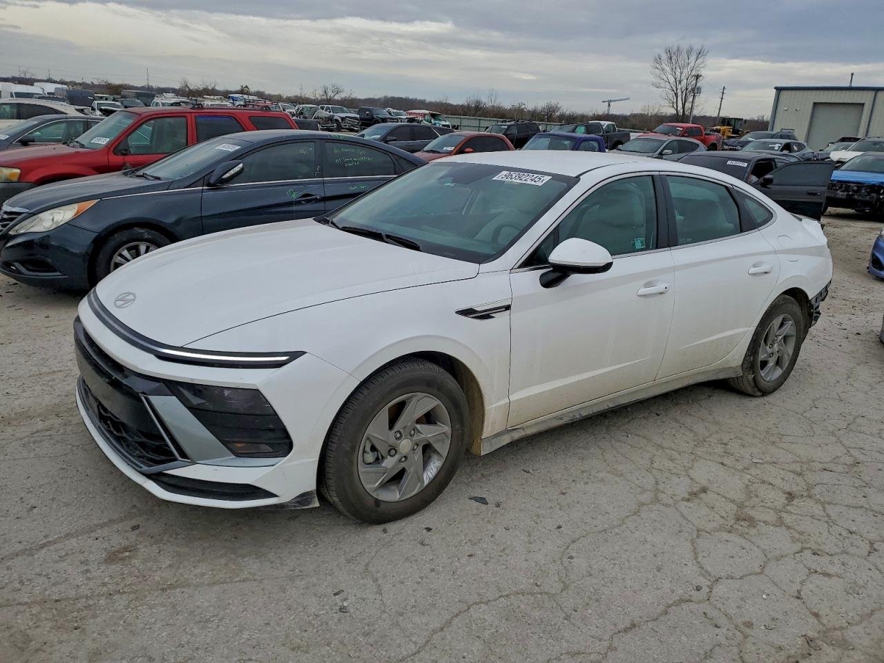 2025 Hyundai Sonata Se 5