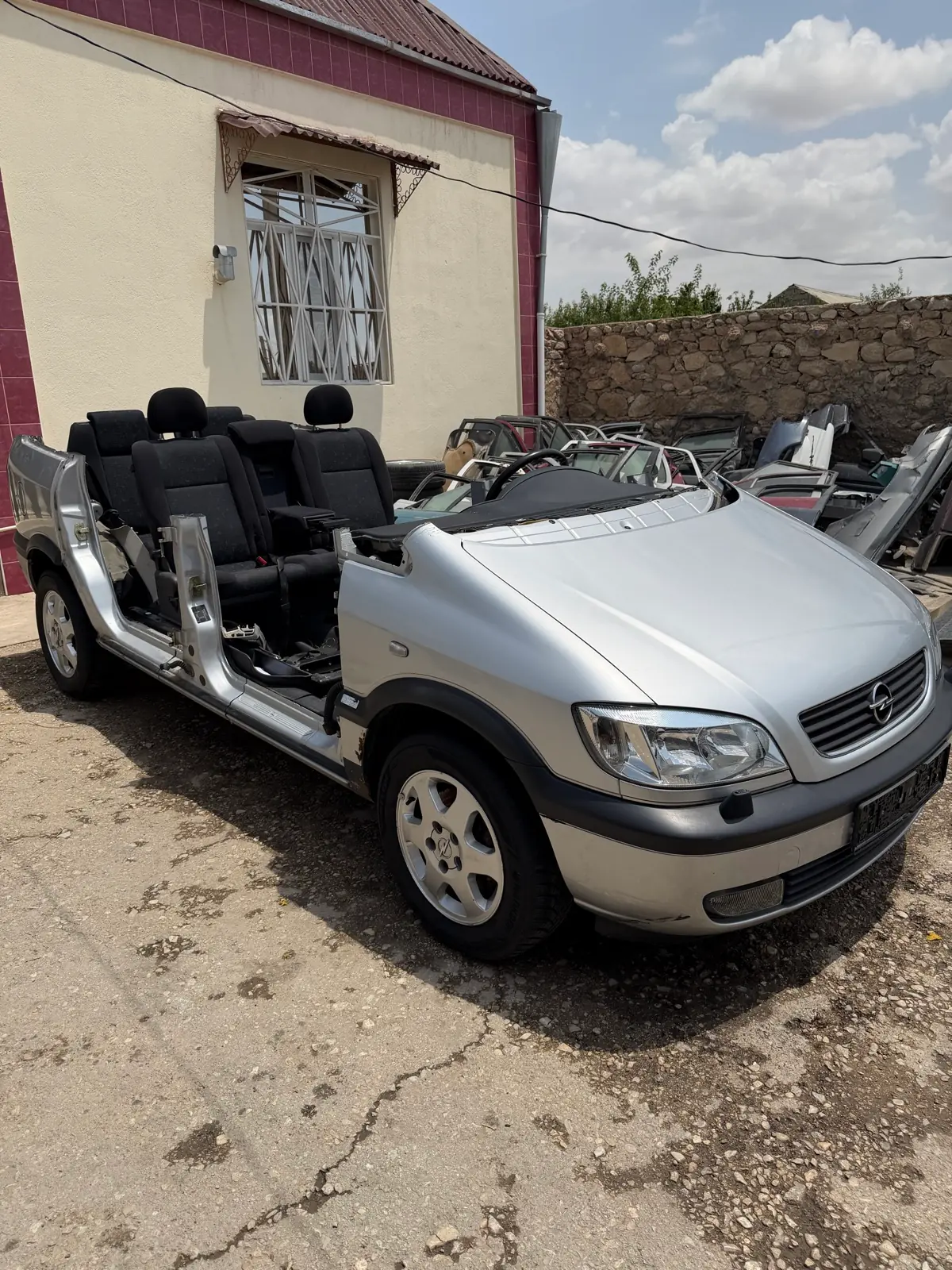 Opel zafira a morda 3