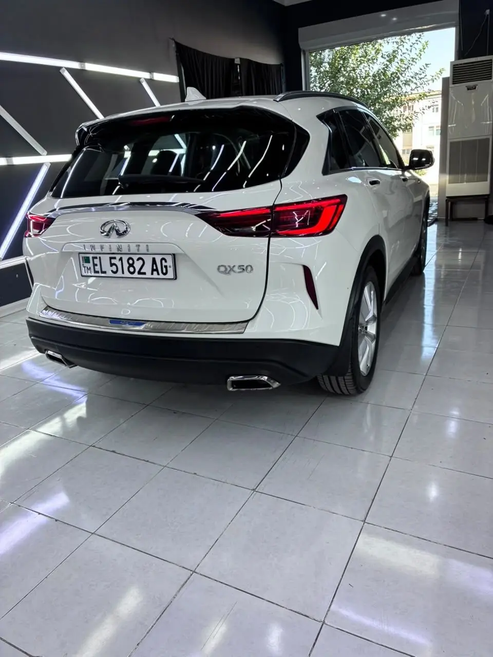 2018 Infiniti QX50 QX50 8