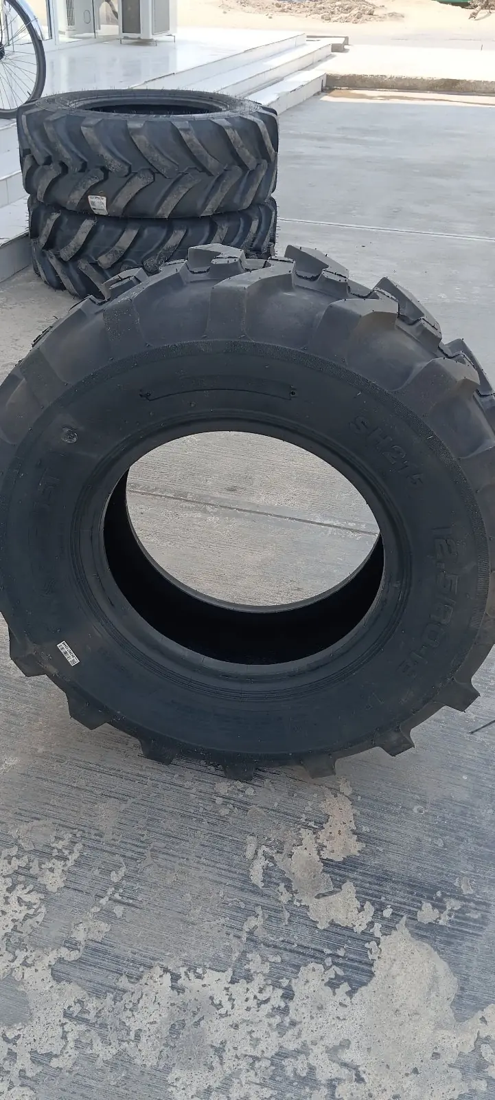 Teker 12.5/80-18 JCB 1