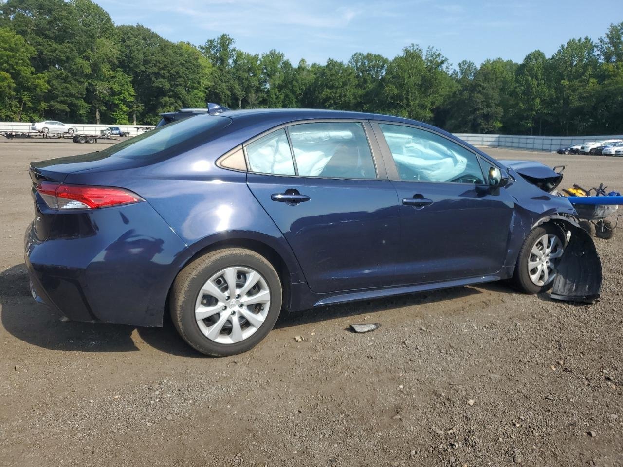 2021 Toyota Corolla Le 3