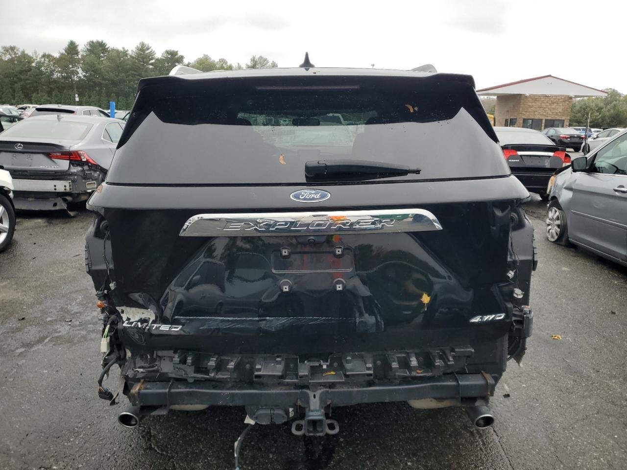 2021 Ford Explorer Limited 10