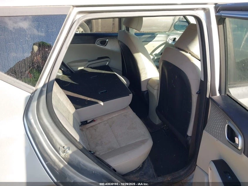 2022 Kia Soul Lx 15