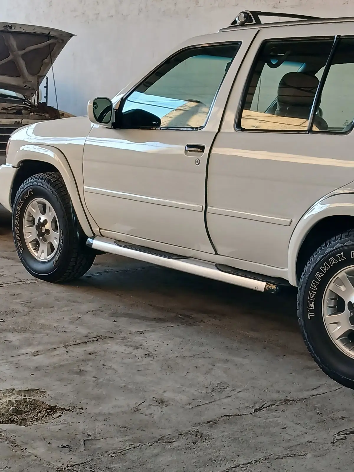2000 NISSAN Pathfinder 2