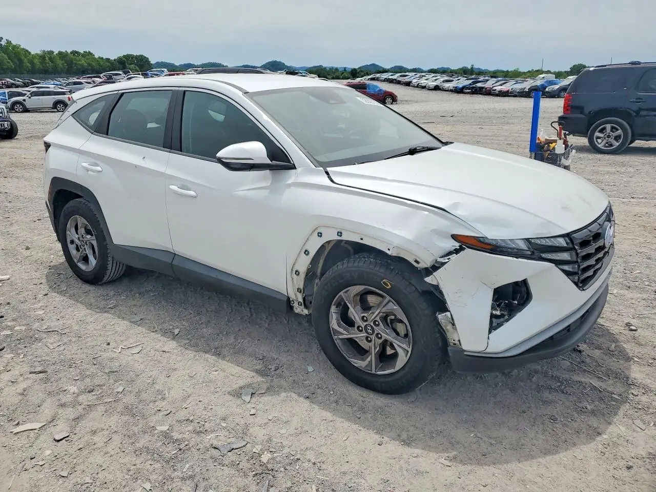 2022 Hyundai Tucson Se 4