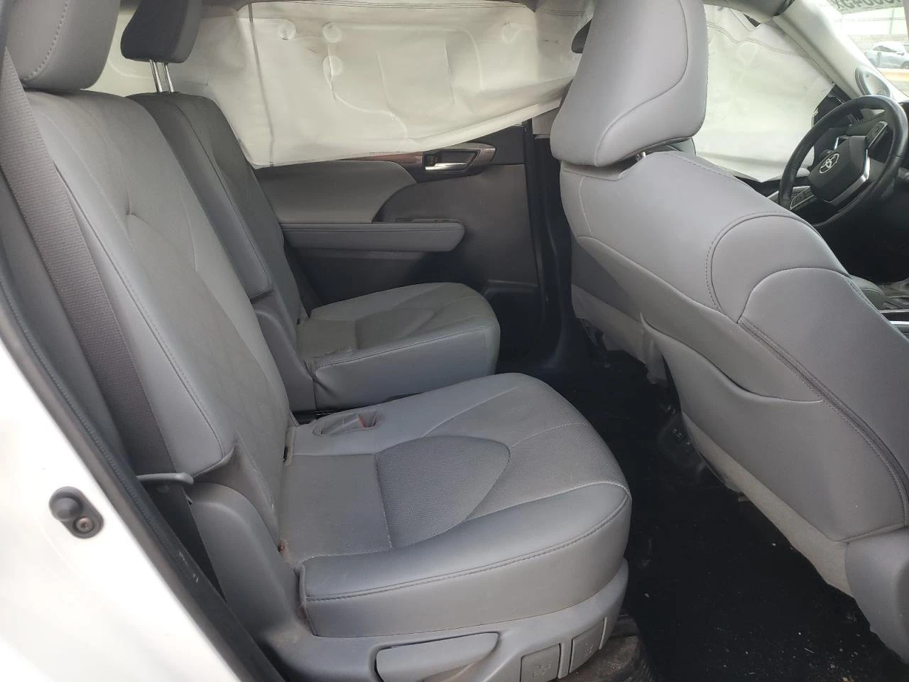 2021 Toyota Highlander Hybrid Platinum 14