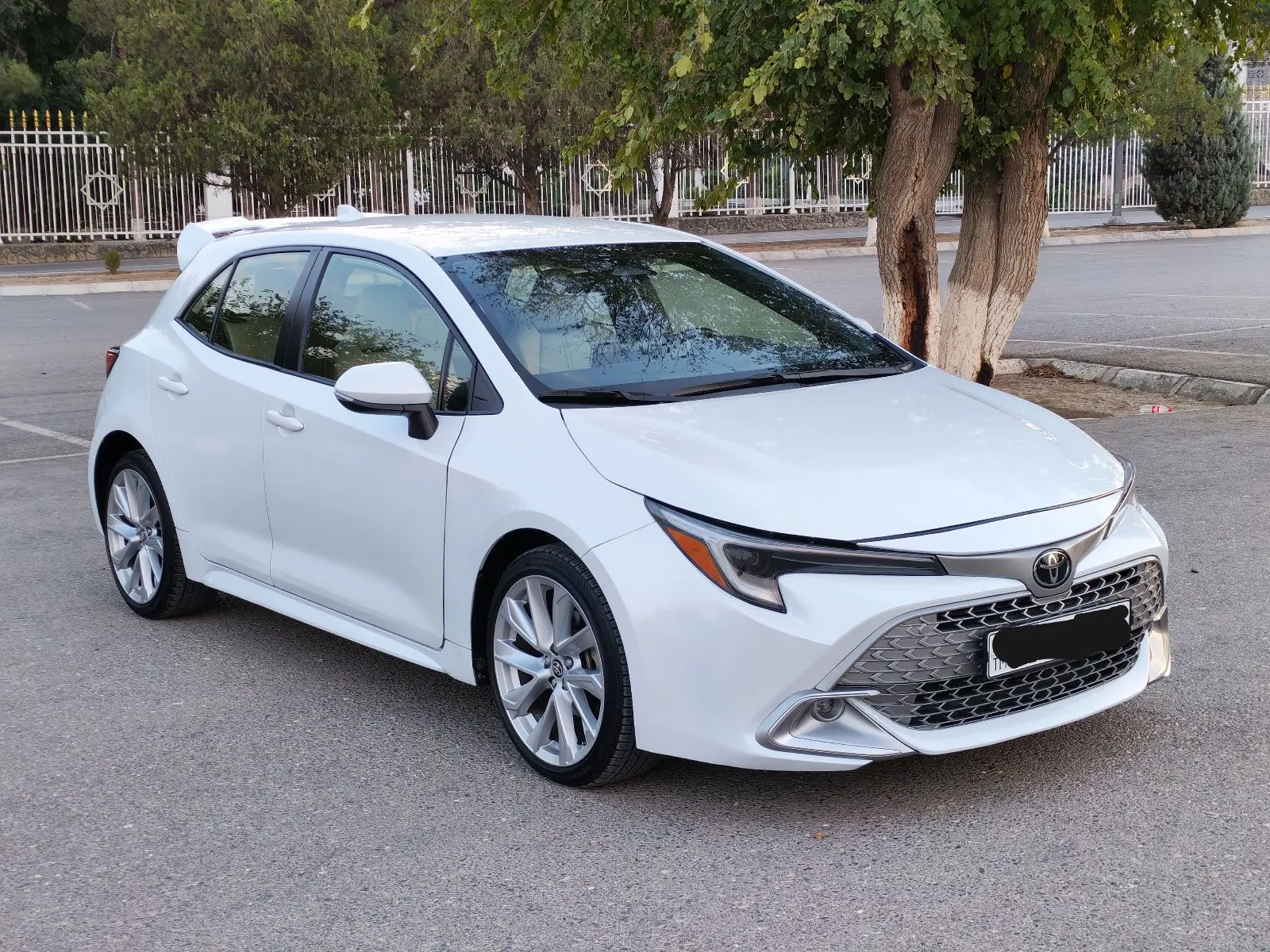 2025 Toyota Corolla Xse 4