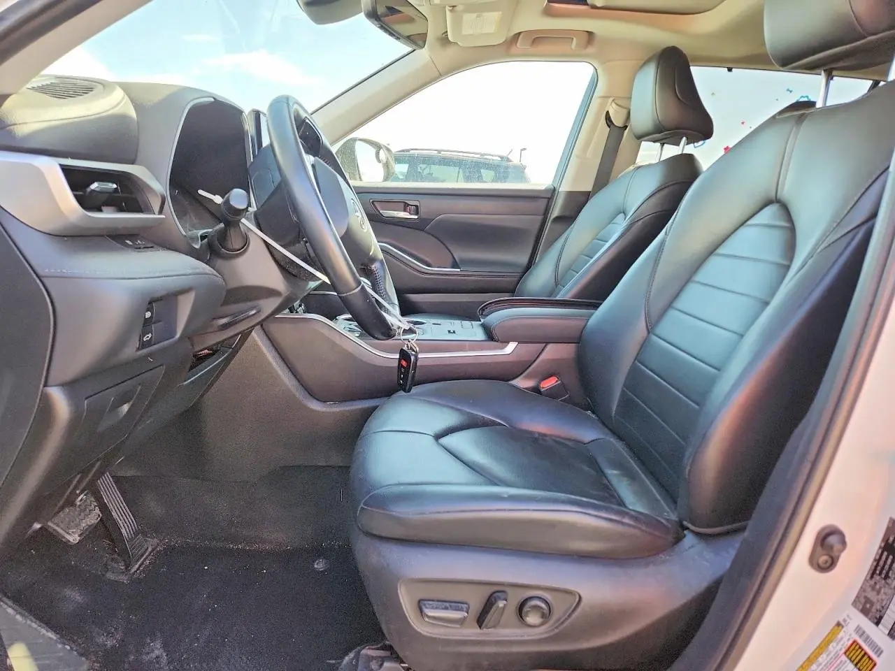 2021 Toyota Highlander Xle 7