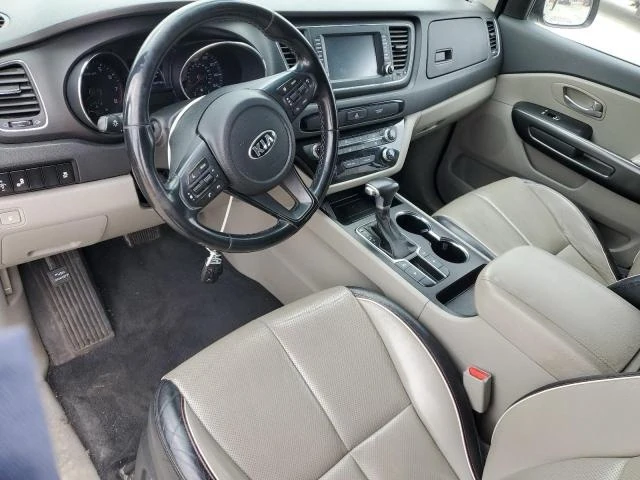 2021 Kia Sedona Lx 11