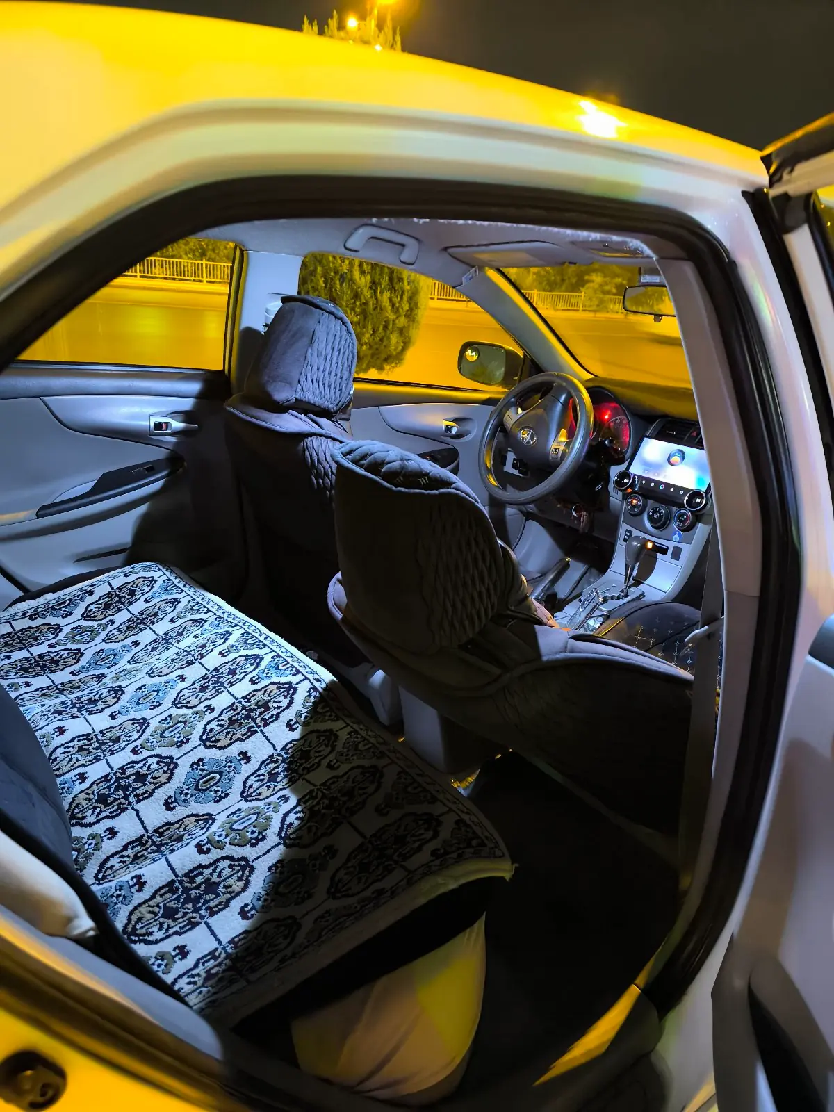 2011 TOYOTA Corolla 3