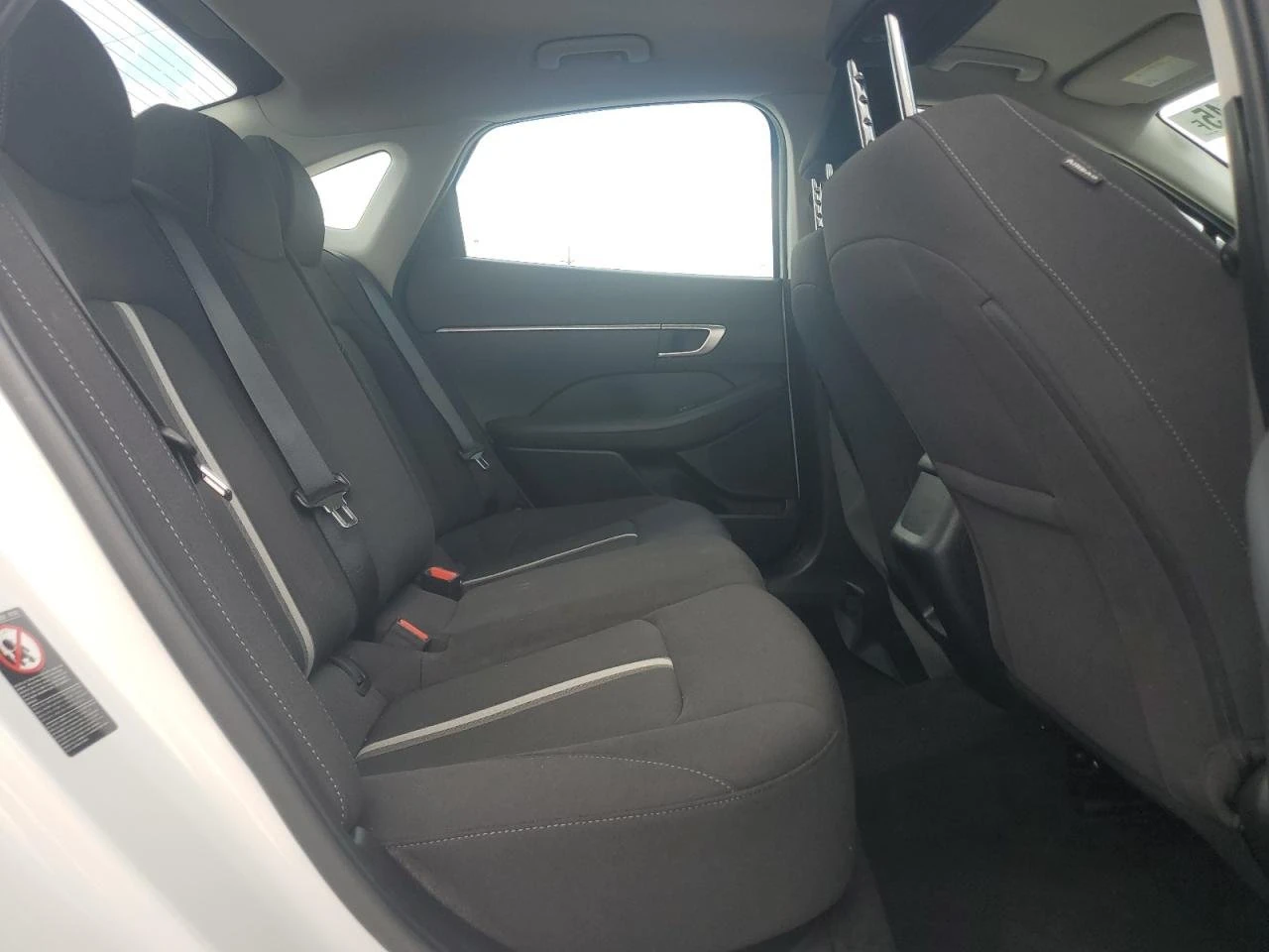2022 Hyundai Sonata Se 17