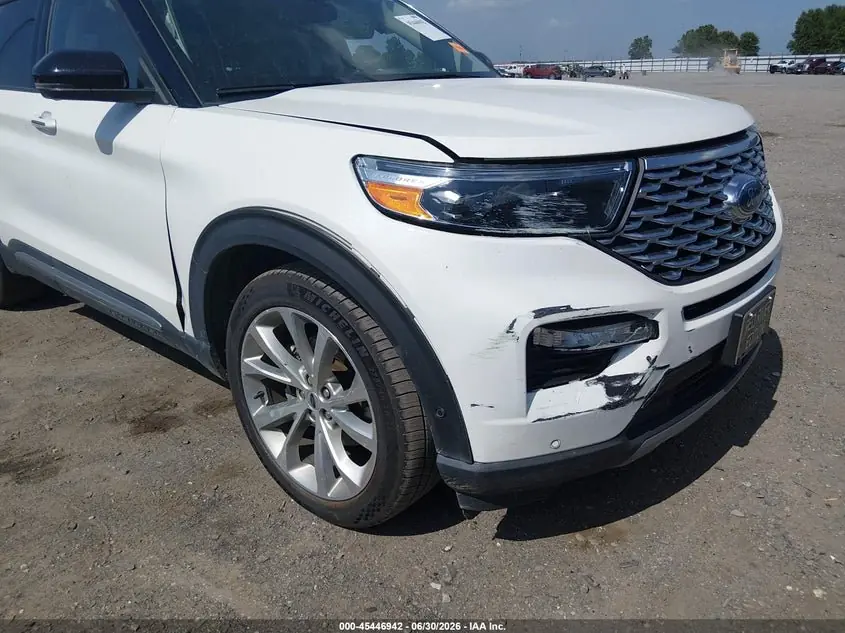 2021 Ford Explorer Platinum 6