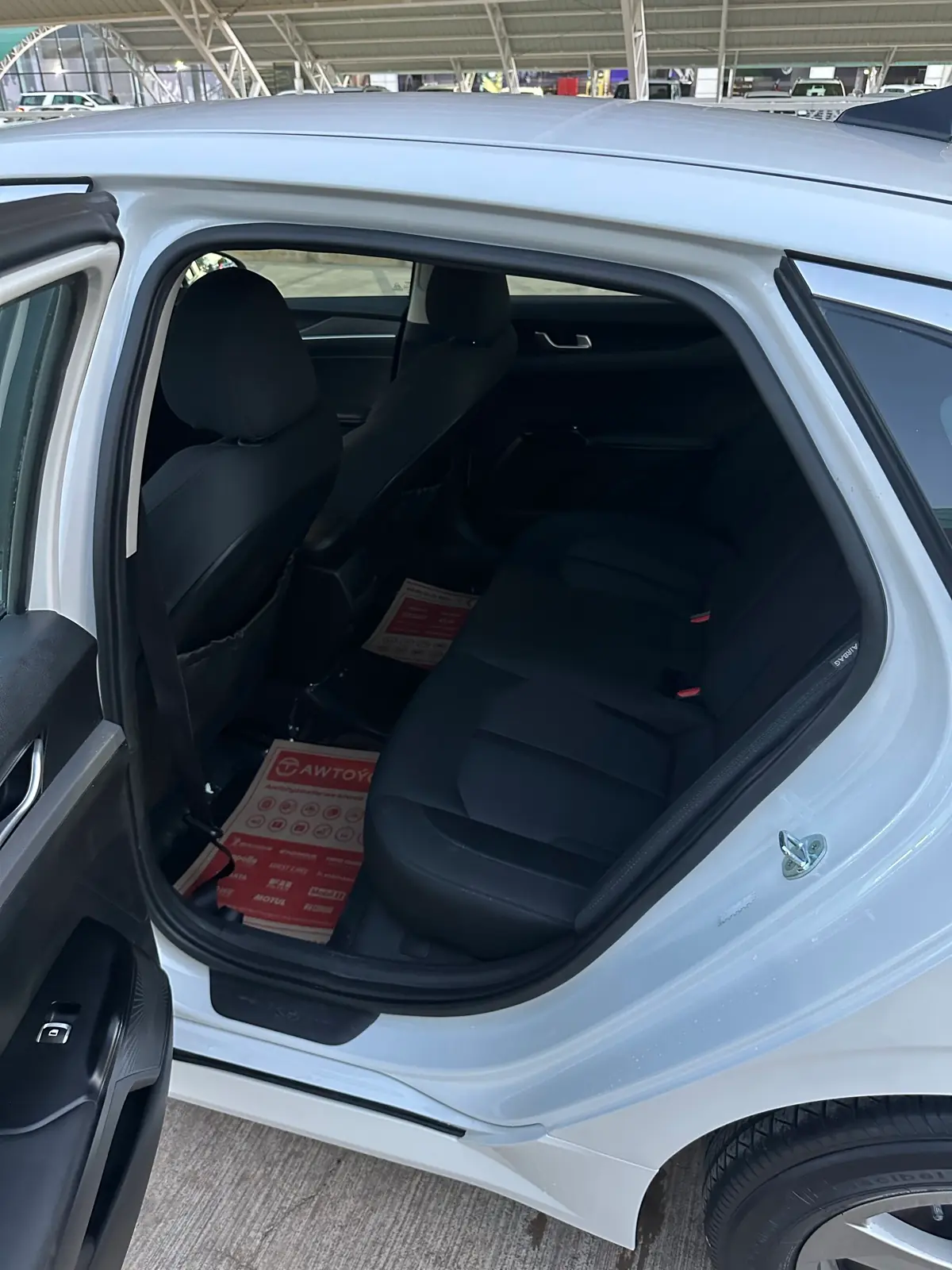 2023 Kia K5 Lxs 5