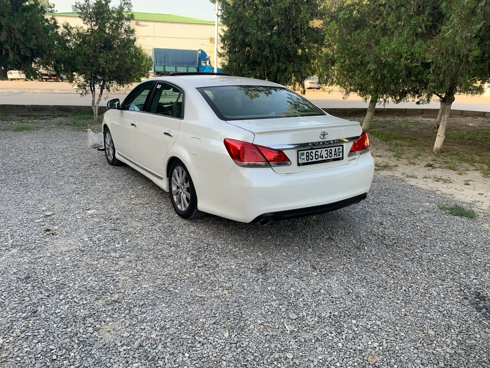 2012 TOYOTA Avalon 3