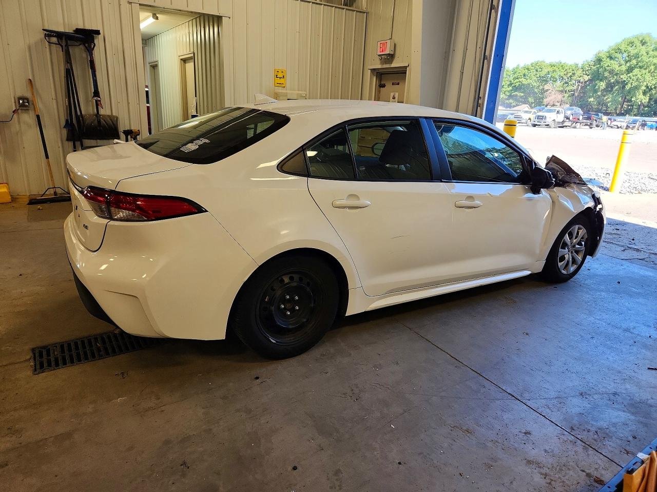 2023 Toyota Corolla Le 3