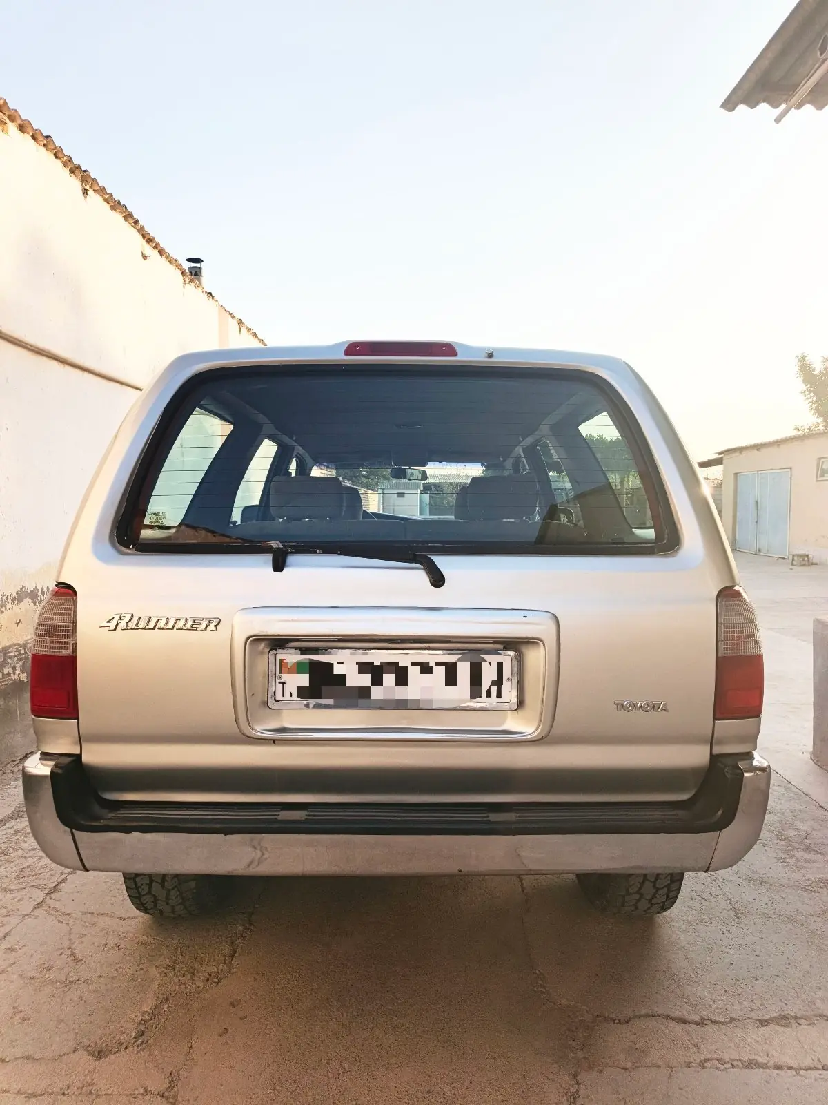 1997 TOYOTA 4Runner 2